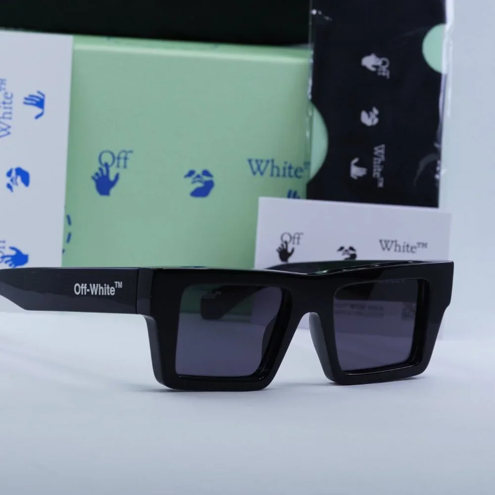 Final Price! Off-White OERI017 NASSAU 1007 Black Sunglasses - Picture 7 of 14